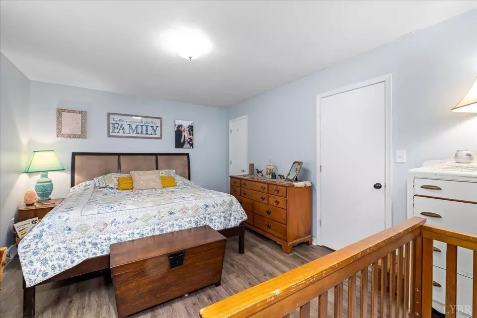 Bedroom - 250 S Wood Duck Dr, Madison Heights, VA 24572 photo 2 of 5