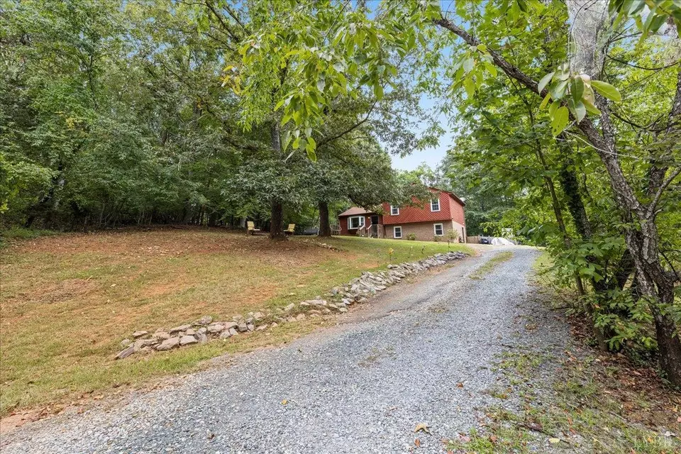 Exterior - 250 S Wood Duck Dr, Madison Heights, VA 24572 photo 10 of 10