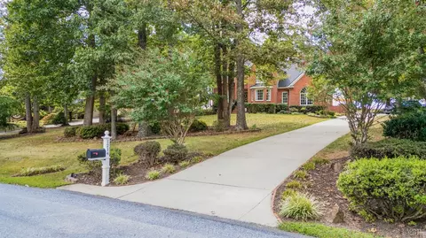 1214 Shadow Ridge Dr, Forest, VA 24551 photo 3