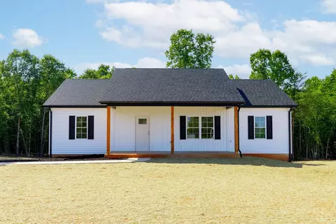 785 Down Creek Rd, Brookneal, VA 24528