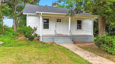 212 Main St, Madison Heights, VA 24572