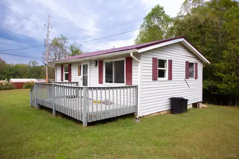Exterior - 272 Eagle Rd, Amherst, VA 24521 photo 2 of 6