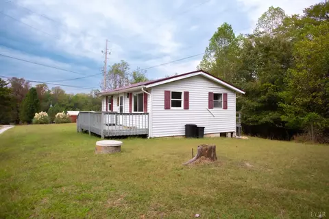 Exterior - 272 Eagle Rd, Amherst, VA 24521 photo 3 of 6