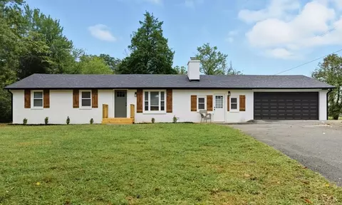 164 Glade Rd, Madison Heights, VA 24572