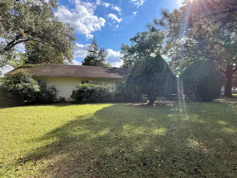 Exterior - 308 Randolph St, Phenix, VA 23959 photo 3 of 12