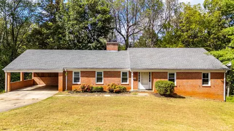 601 Burton Creek Pl, Lynchburg, VA 24502