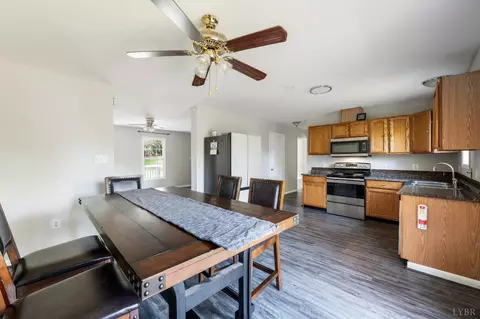 5211 Covered Bridge Rd, Gladys, VA 24554 photo 7