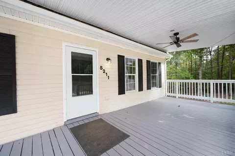 5211 Covered Bridge Rd, Gladys, VA 24554 photo 4