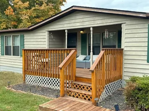 Exterior - 6223 Joppa Mill Rd, Moneta, VA 24121 photo 2 of 14