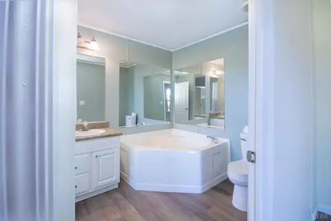 4791 Salem Rd, Spout Spring, VA 24593 photo 13