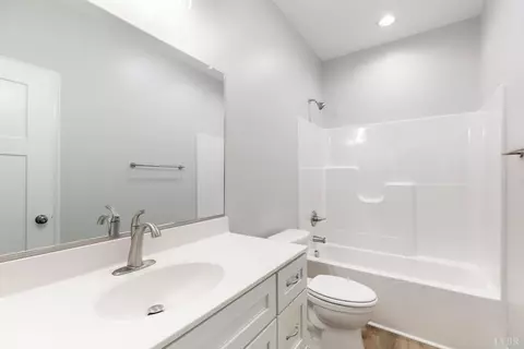 Bath - 282 Pebble Rd, Rustburg, VA 24588 photo 5 of 6