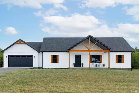 282 Pebble Rd, Rustburg, VA 24588