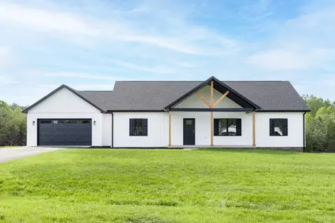 282 Pebble Rd, Rustburg, VA 24588