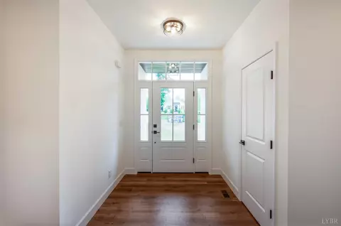 Entry Way - 11286 Leesville Rd, Evington, VA 24550 photo 1 of 11