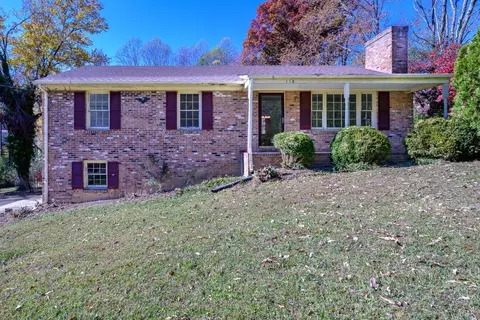118 Patricia Dr, Lynchburg, VA 24501
