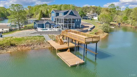 200 Sweetwater Bay Dr, Penhook, VA 24137