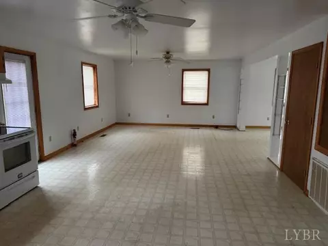 2210 Featherfin Rd, Prospect, VA 23960 photo 5