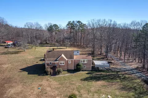 2357 Galts Mill Rd, Madison Heights, VA 24572