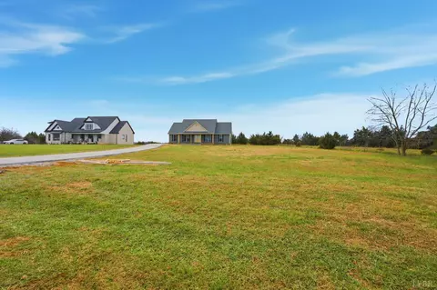 Exterior - 4615 Everett Rd, Forest, VA 24551 photo 17 of 17