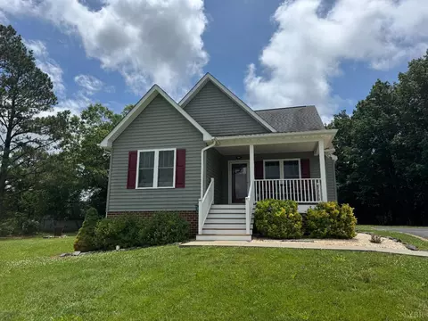 166 Dutch Ln, Appomattox, VA 24522