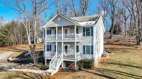 2487 Cifax Rd, Goode, VA 24556
