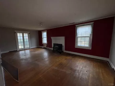 Living - 109 Cedar Gate Rd, Monroe, VA 24574 photo 3 of 3