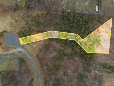 14 Caroline Ct, Union Hall, VA 24176