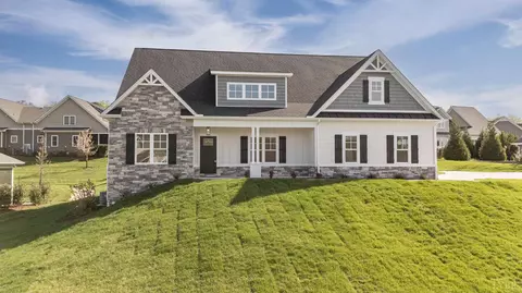 68 Clopton Ct, Lynchburg, VA 24503
