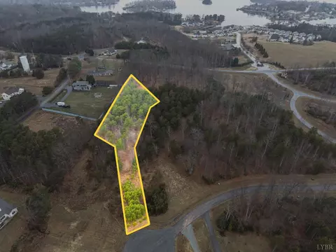 12 Caroline Ct, Union Hall, VA 24176