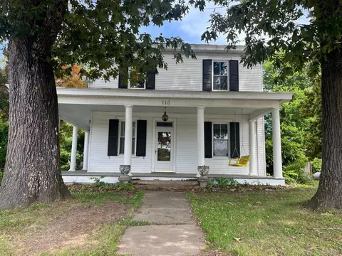 116 Charlotte St, Brookneal, VA 24528