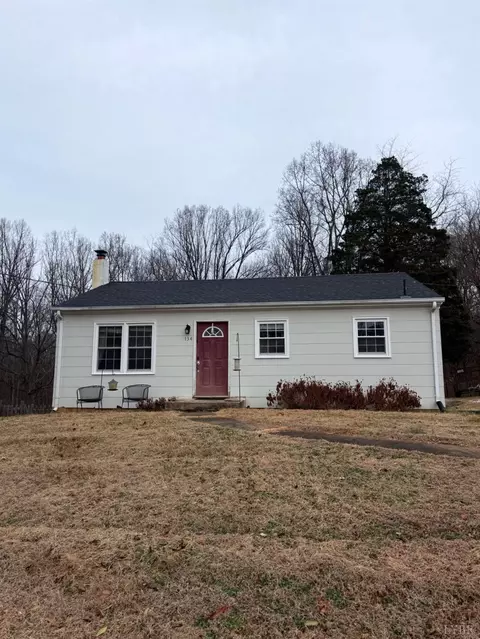 134 Viars Rd, Madison Heights, VA 24572