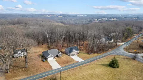 1324 Gladden Cir, Forest, VA 24551 photo 62