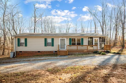 365 Harris Rd, Madison Heights, VA 24572