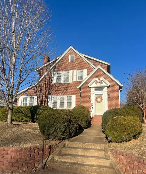 1405 Bedford Ave, Altavista, VA 24517