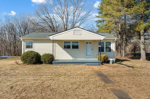 649 Amelon Rd, Madison Heights, VA 24572