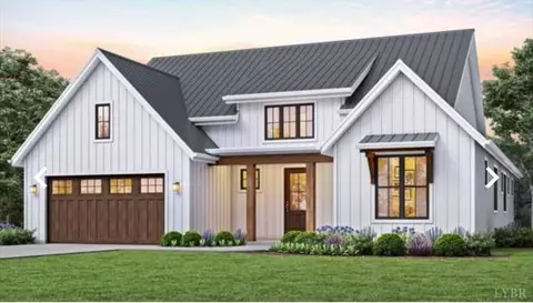 14 Somerset Dr, Appomattox, VA 24522