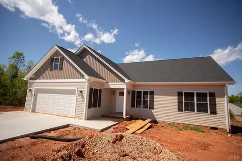108 Montfair Dr, Amherst, VA 24521
