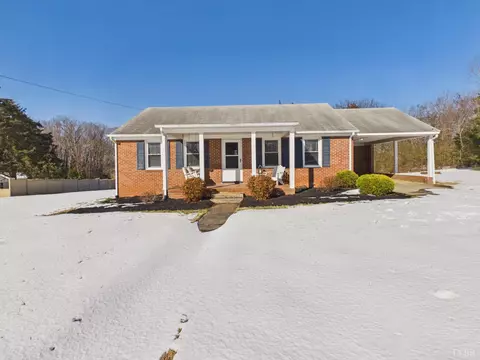 840 David Bruce Ave, Charlotte Court House, VA 23923