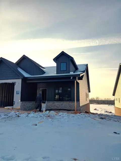 164 Zion Pl, Rustburg, VA 24588