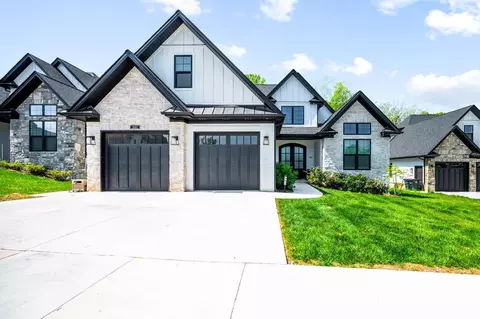 301 Bentley Grove Way, Lynchburg, VA 24502