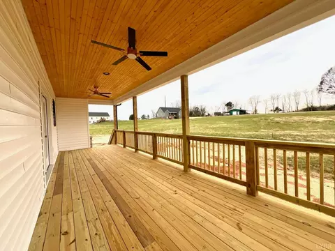 1058 Cedar Tree Ln, Forest, VA 24551 photo 17