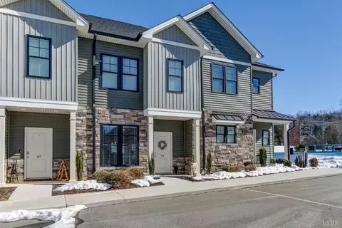 93 English Commons Dr, Lynchburg, VA 24501