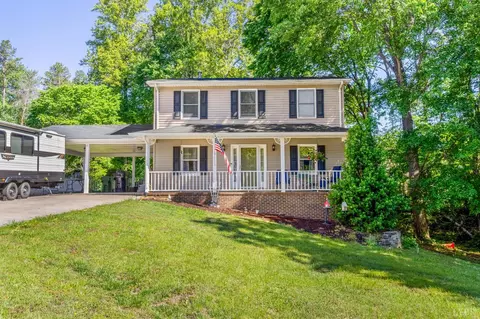 134 Robinwood Pl, Danville, VA 24540