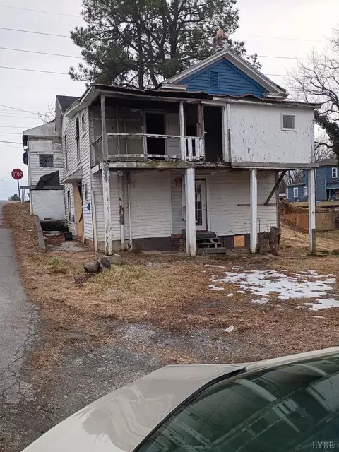 2530 Poplar St, Lynchburg, VA 24504