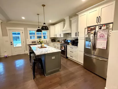 Kitchen - 1014 Coles Ct, Forest, VA 24551 photo 4 of 8
