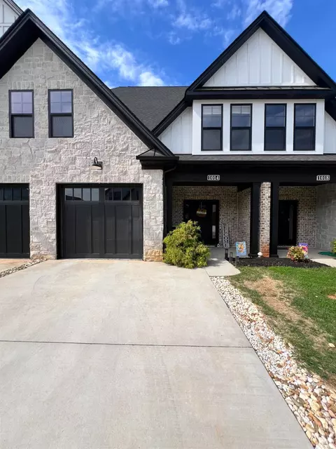 Exterior - 1014 Coles Ct, Forest, VA 24551 photo 4 of 9