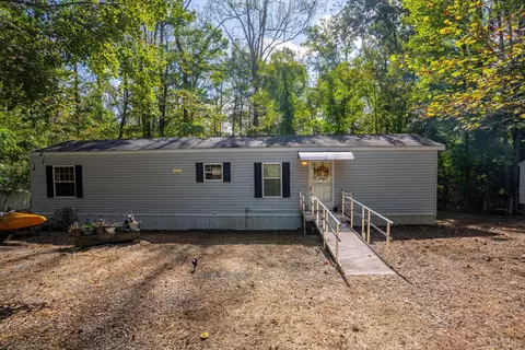 105 Whisperridge Ct, Moneta, VA 24121
