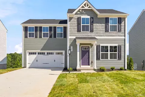 1215 Crossing Ct, Bedford, VA 24523