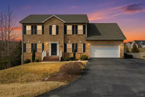 45 Garnett Ct, Evington, VA 24550