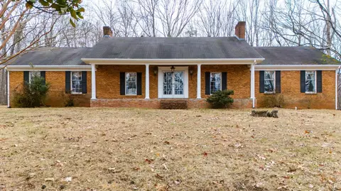 218 Maple Dr, Madison Heights, VA 24572